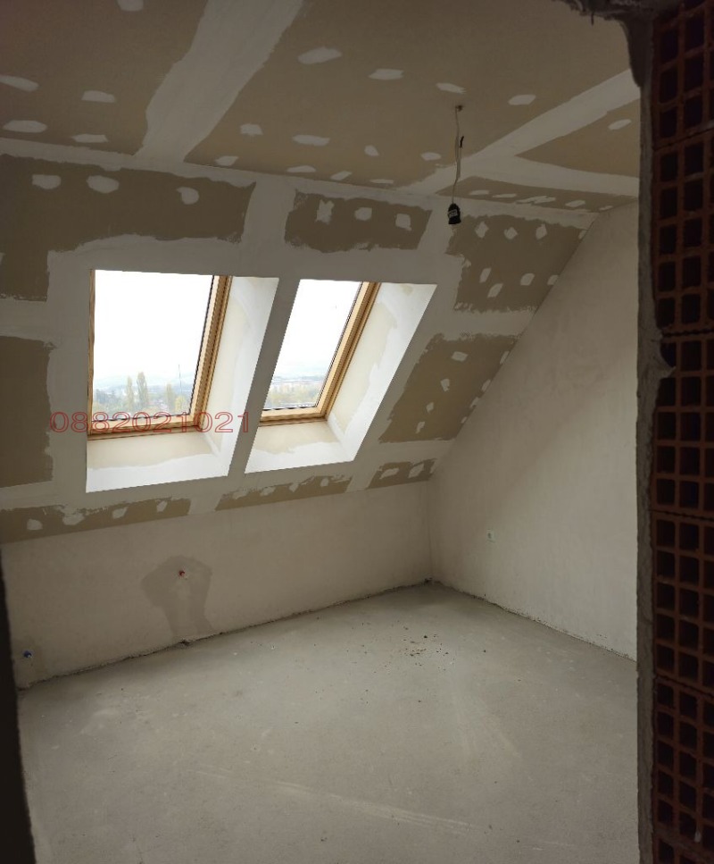 Продава  3-стаен град Перник , Изток , 84 кв.м | 83379501 - изображение [3]