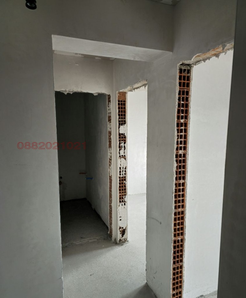 Продава  3-стаен град Перник , Изток , 84 кв.м | 83379501 - изображение [7]