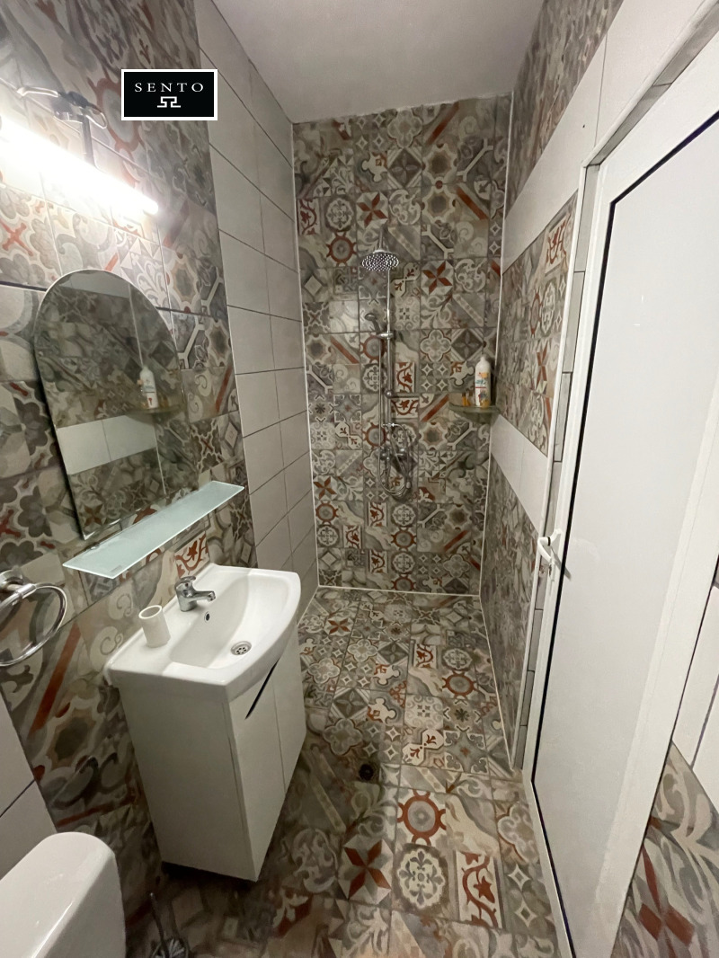 Продава КЪЩА, гр. Свищов, област Велико Търново, снимка 7 - Къщи - 52593876