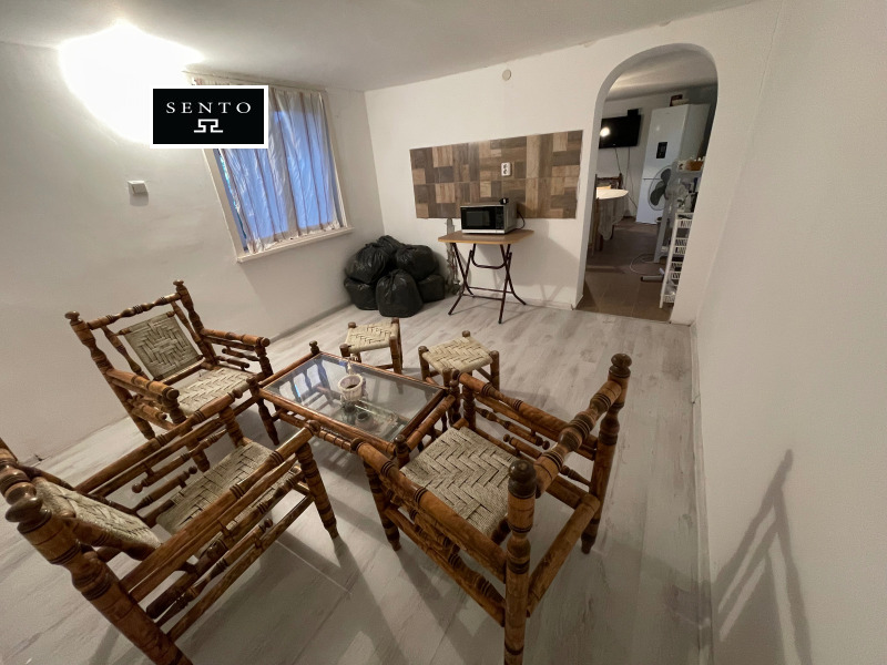 Продава КЪЩА, гр. Свищов, област Велико Търново, снимка 10 - Къщи - 52593876