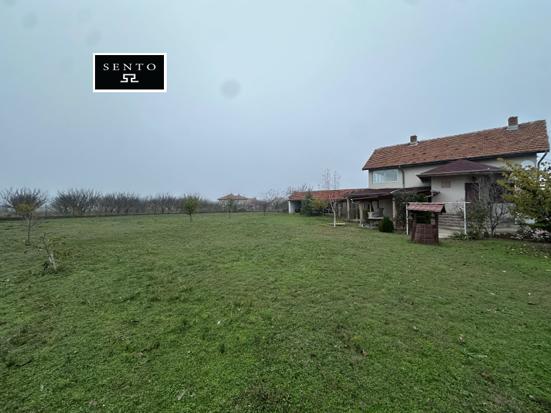 Продава КЪЩА, гр. Свищов, област Велико Търново