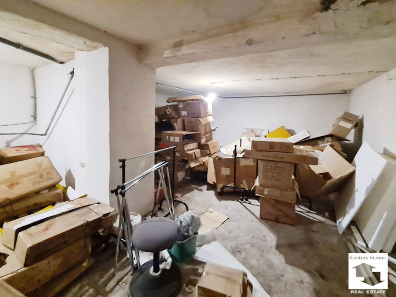 Продава МАГАЗИН, с. Първомайци, област Велико Търново, снимка 10 - Магазини - 52379336