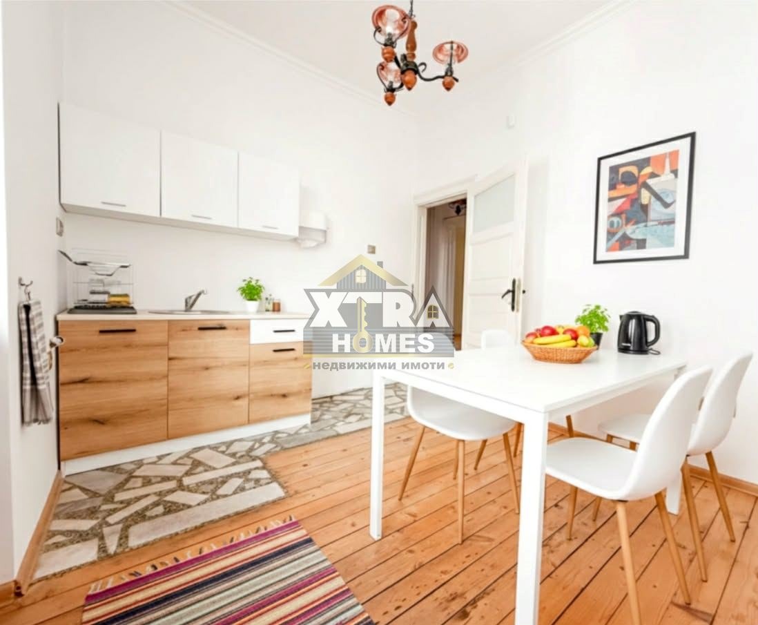 Продава 3-СТАЕН, гр. София, Център