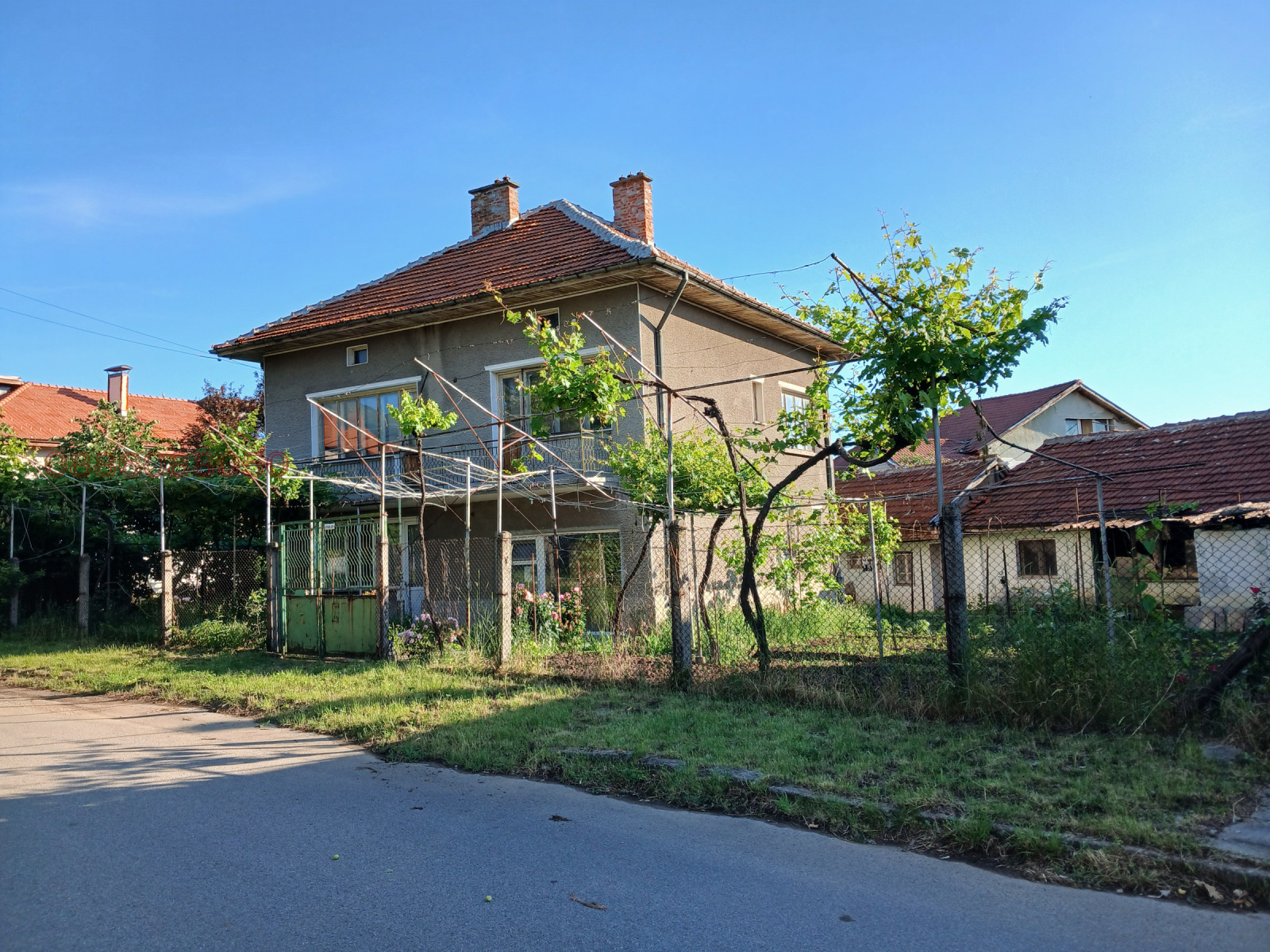 Продава КЪЩА, гр. Берковица, област Монтана, снимка 3 - Къщи - 54840291