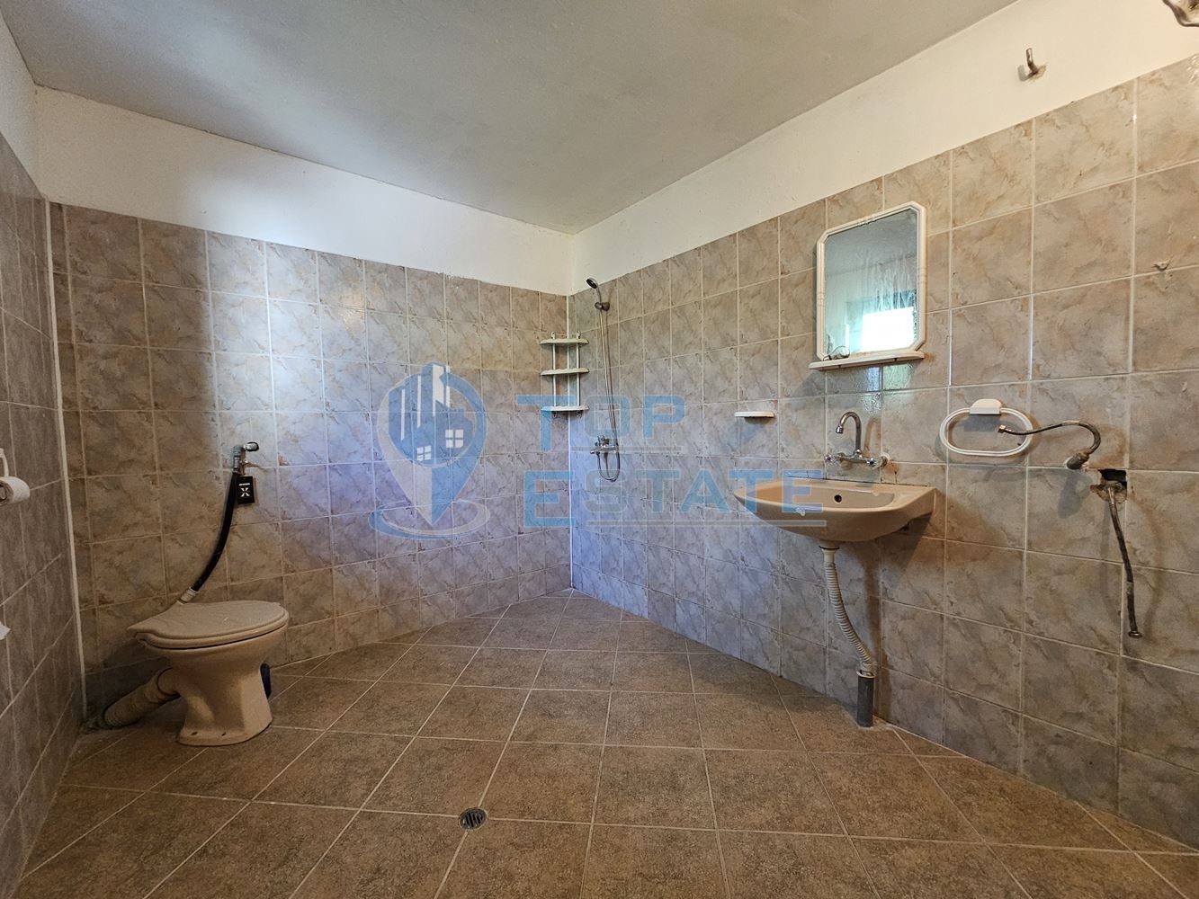 Продава КЪЩА, гр. Стражица, област Велико Търново, снимка 8 - Къщи - 55393745