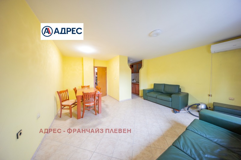 Продава 3-СТАЕН, гр. Плевен, Широк център, снимка 2 - Апартаменти - 52600337