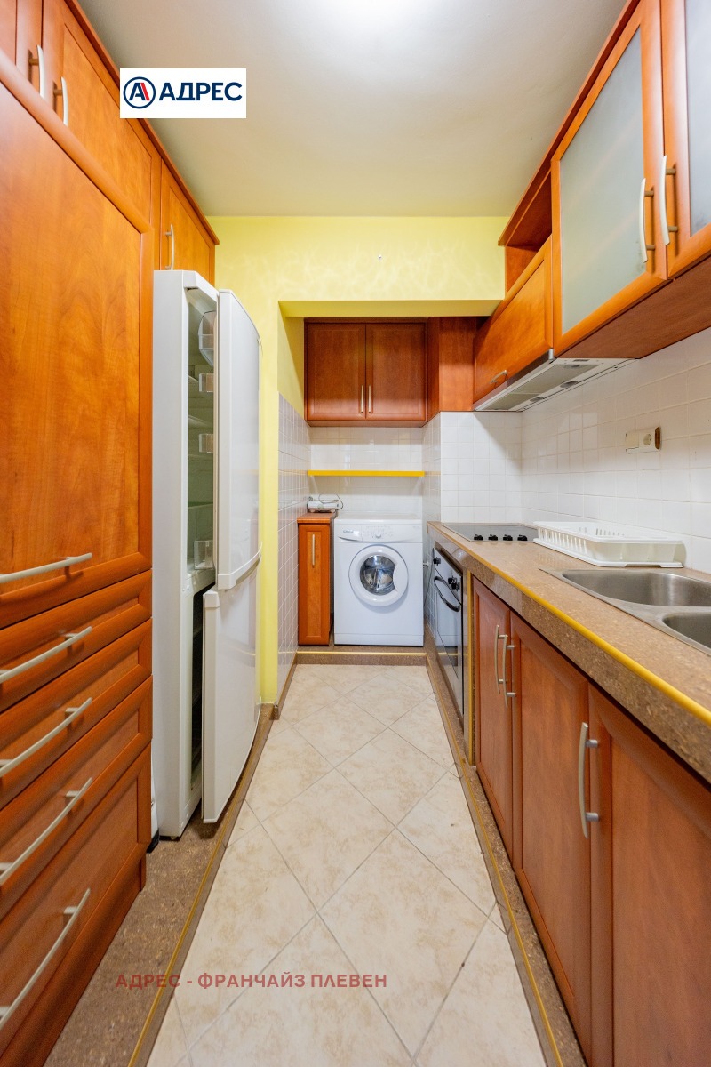 Продава 3-СТАЕН, гр. Плевен, Широк център, снимка 3 - Апартаменти - 52600337