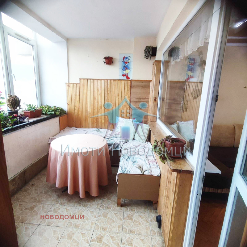 Продава 3-СТАЕН, гр. Шумен, Център, снимка 6 - Апартаменти - 52604305