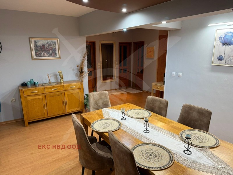 Продава 3-СТАЕН, гр. Пловдив, Кършияка, снимка 3 - Апартаменти - 53596572