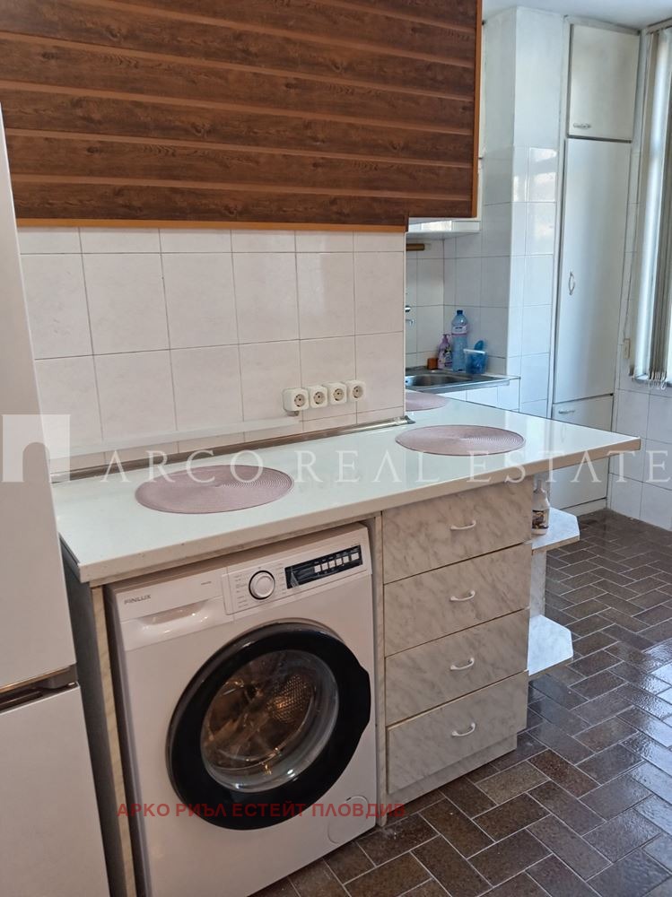 Продава 3-СТАЕН, гр. Пловдив, Южен, снимка 4 - Апартаменти - 54817533