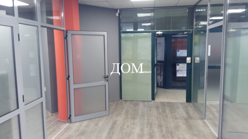De vânzare  Birou Șumen , Țentâr , 40 mp | 53452156 - imagine [2]