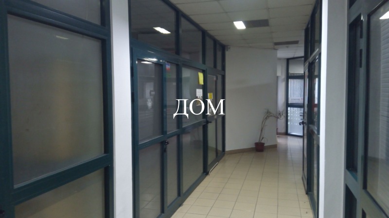 De vânzare  Birou Șumen , Țentâr , 40 mp | 53452156 - imagine [8]