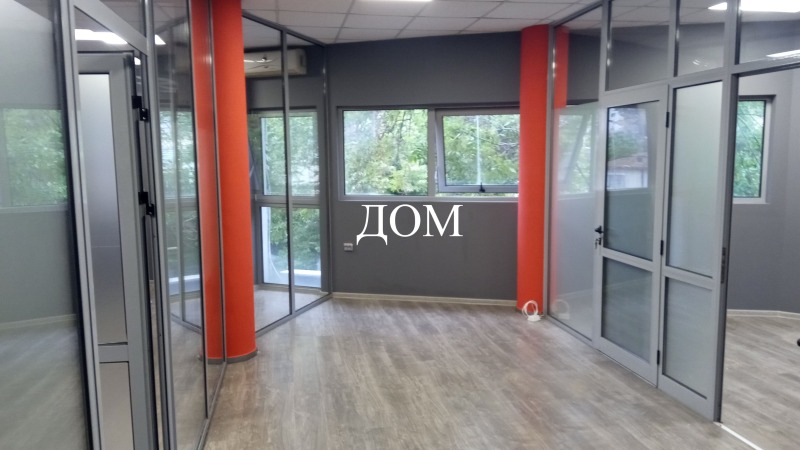De vânzare  Birou Șumen , Țentâr , 40 mp | 53452156