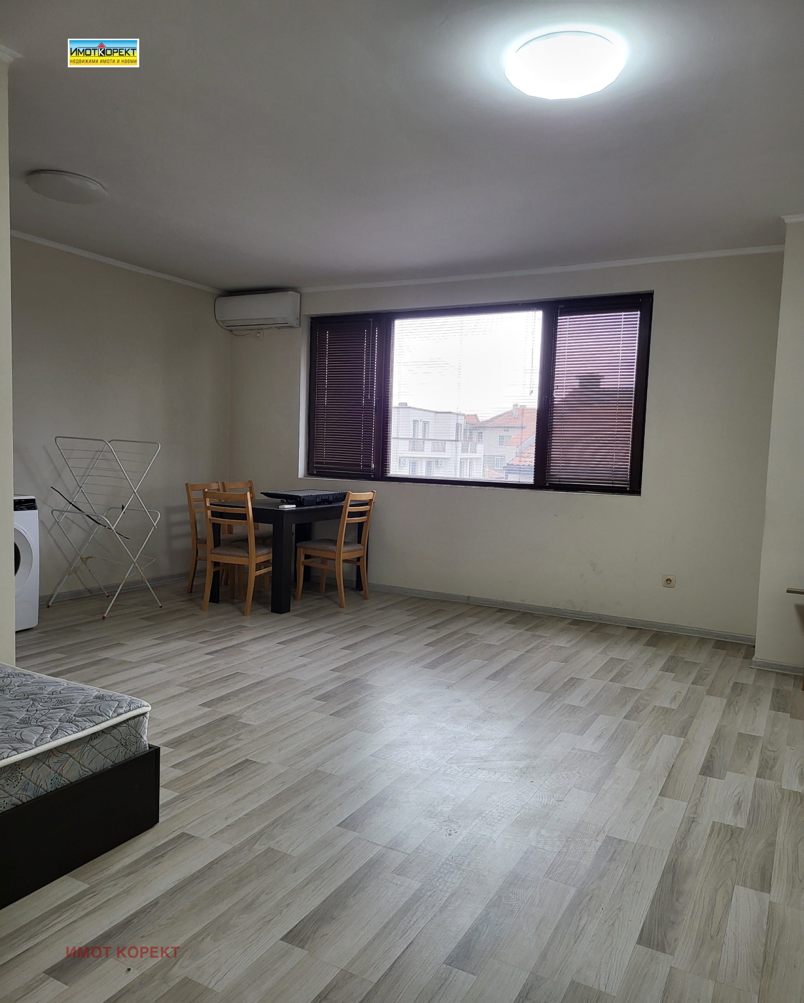 Продава 2-СТАЕН, гр. Пазарджик, Идеален център, снимка 2 - Апартаменти - 52470495