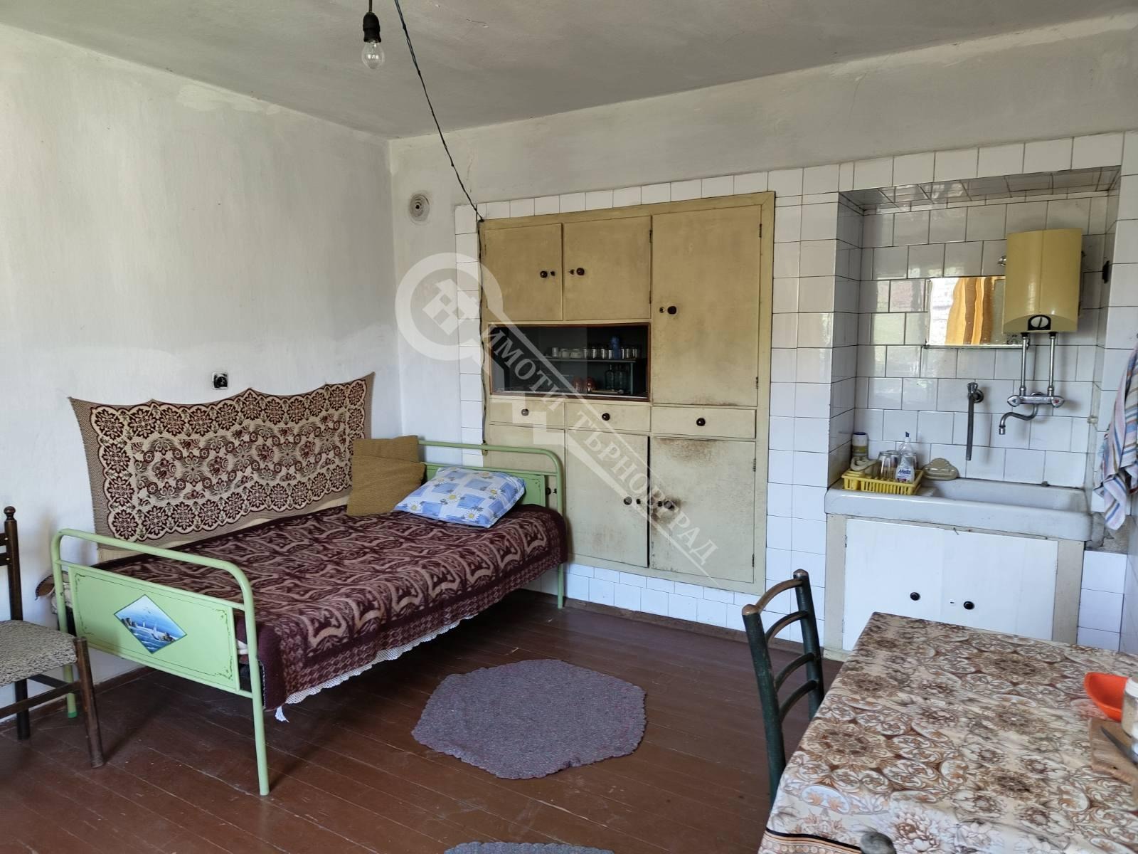 Продава КЪЩА, с. Крамолин, област Габрово, снимка 12 - Къщи - 54462338
