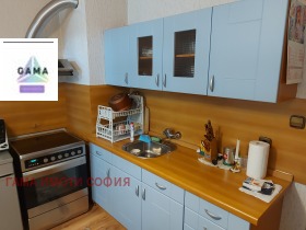 3-стаен град София, Люлин 8