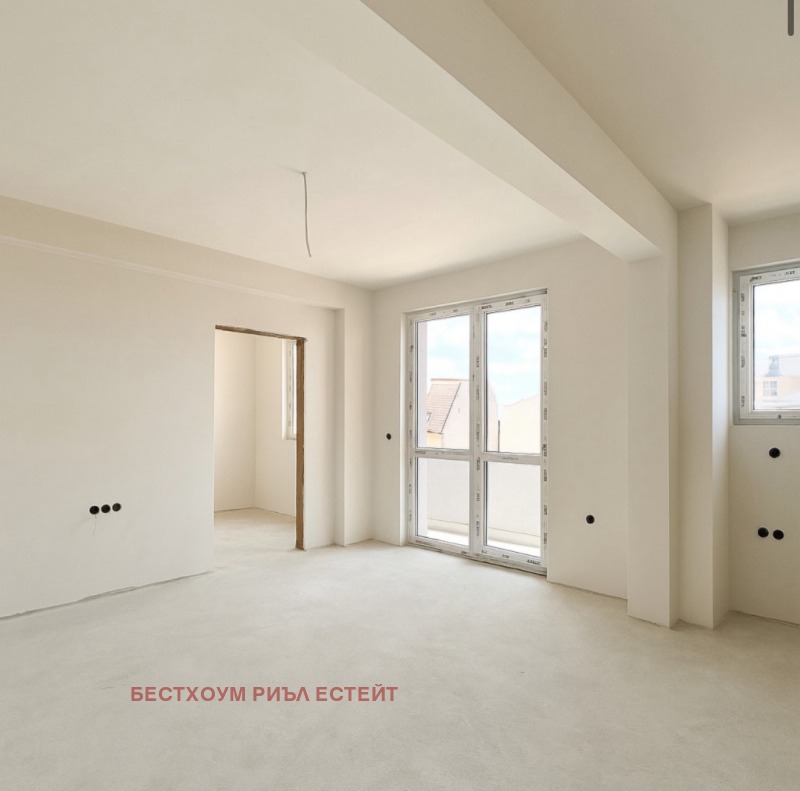Zu verkaufen  1 Schlafzimmer Warna , Zentar , 56 qm | 30966558 - Bild [2]