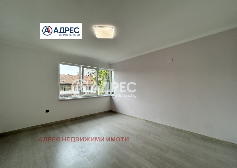Продава  3-стаен, град Велико Търново, Център •  155 000 EUR • ID 92351582 — holmes.bg - [1] 