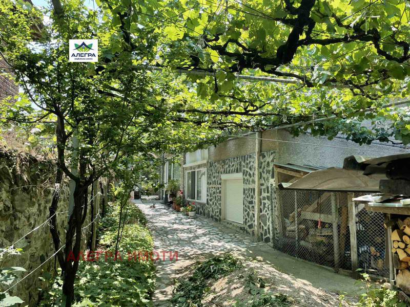 Продава  Къща област Пазарджик , с. Паталеница , 70 кв.м | 43389589 - изображение [13]