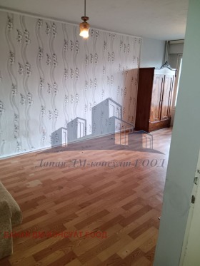 1 dormitorio Dobrudzhanski, Shumen 3