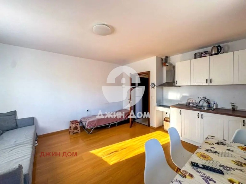 Продава 1-СТАЕН, гр. Бургас, Сарафово, снимка 3 - Апартаменти - 52705094