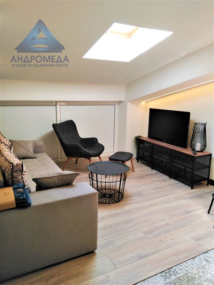 Продава  3-стаен град Плевен , Широк център , 50 кв.м | 95897528 - изображение [3]