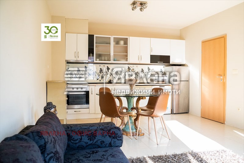Продается  2 спальни Варна , к.к. Св.Св. Константин и Елена , 100 кв.м | 70042209 - изображение [3]
