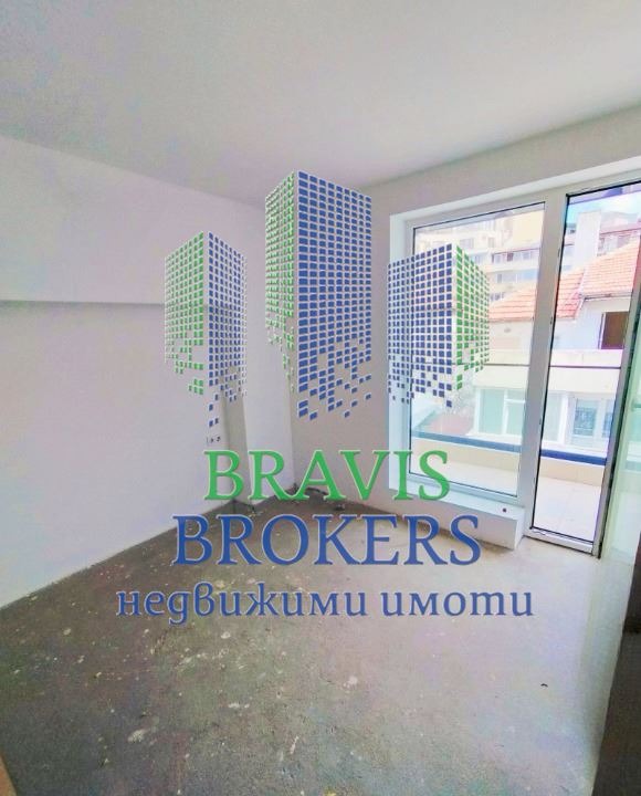 Продава 4-СТАЕН, гр. Варна, Левски 1, снимка 2 - Апартаменти - 54047141