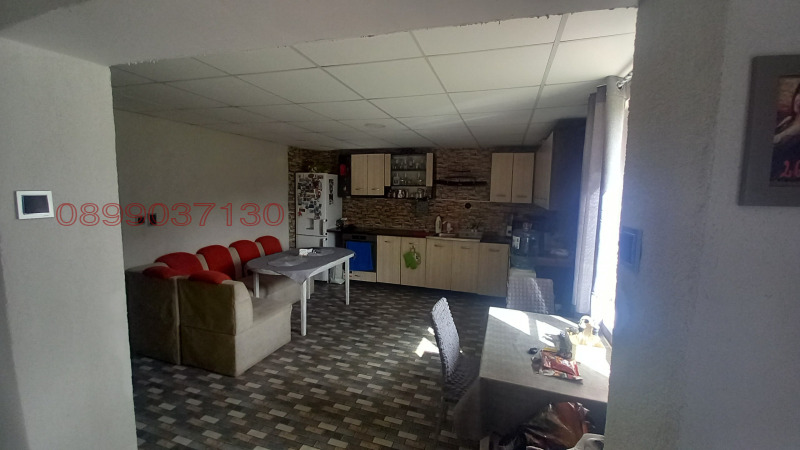 Продава КЪЩА, с. Долни Раковец, област Перник, снимка 3 - Къщи - 52785827