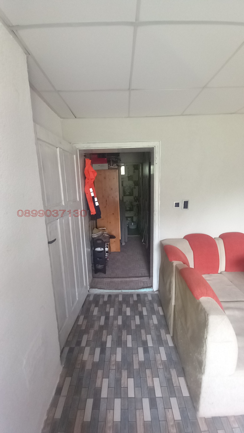 Продава КЪЩА, с. Долни Раковец, област Перник, снимка 5 - Къщи - 52785827