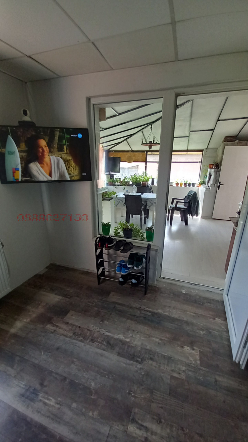 Продава КЪЩА, с. Долни Раковец, област Перник, снимка 11 - Къщи - 52785827