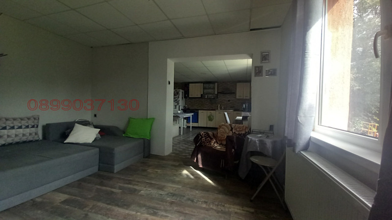 Продава КЪЩА, с. Долни Раковец, област Перник, снимка 2 - Къщи - 52785827