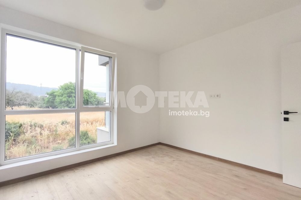 Продава 2-СТАЕН, гр. Варна, м-т Пчелина, снимка 3 - Апартаменти - 55192629