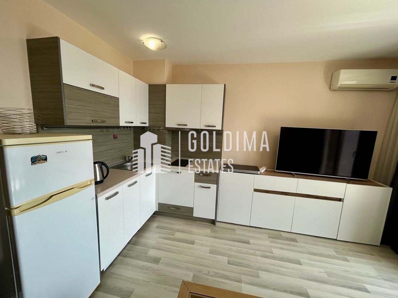 Продава МНОГОСТАЕН, гр. Несебър, област Бургас, снимка 2 - Апартаменти - 54192939