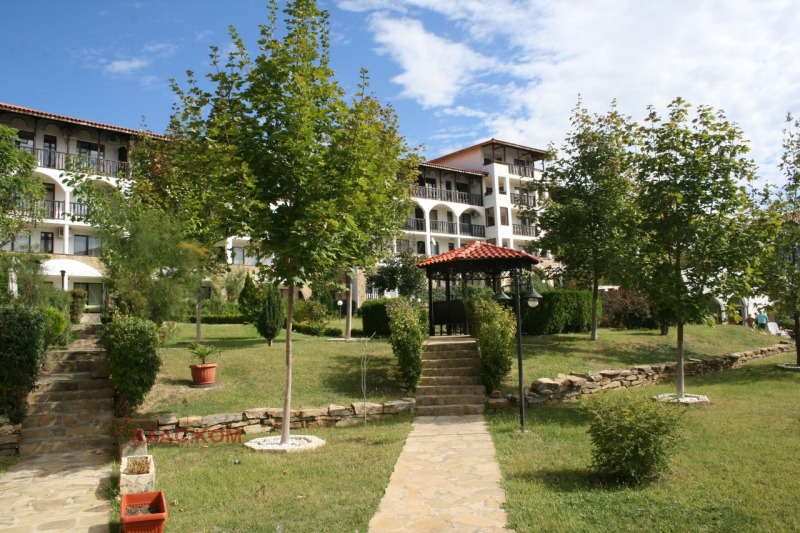 Продава 3-СТАЕН в област Бургас, гр. Свети Влас - 95 кв.м / 115 000 € » 224 920.45 лв., ВЛАС.КОМ