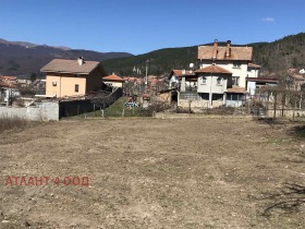 Продажба на имоти в гр. Шипка, област Стара Загора - изображение 9 