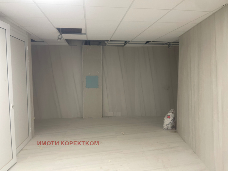 Na prodej  1 ložnice Sofia , Mladost 4 , 76 m2 | 22710060 - obraz [13]