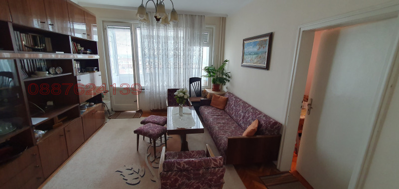 Продава 3-СТАЕН, гр. Бургас, Лазур, снимка 2 - Апартаменти - 52769855