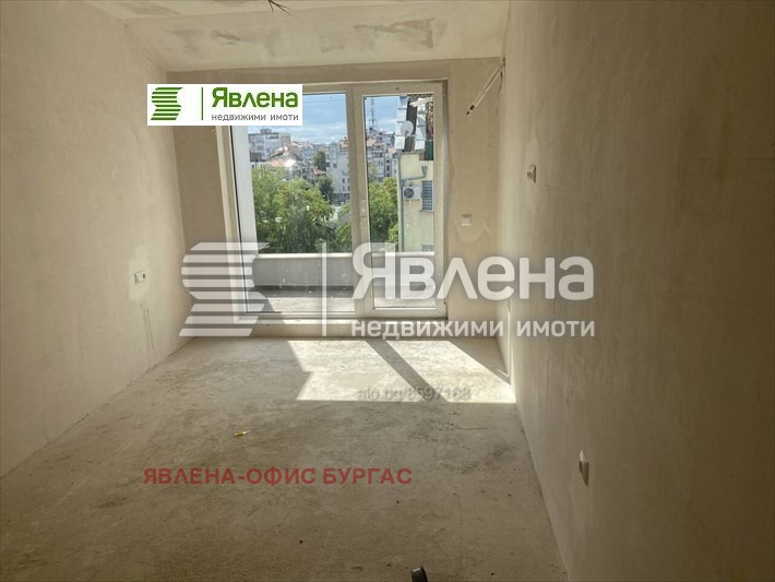 Продава МНОГОСТАЕН, гр. Бургас, Лазур, снимка 8 - Aпартаменти - 47380463