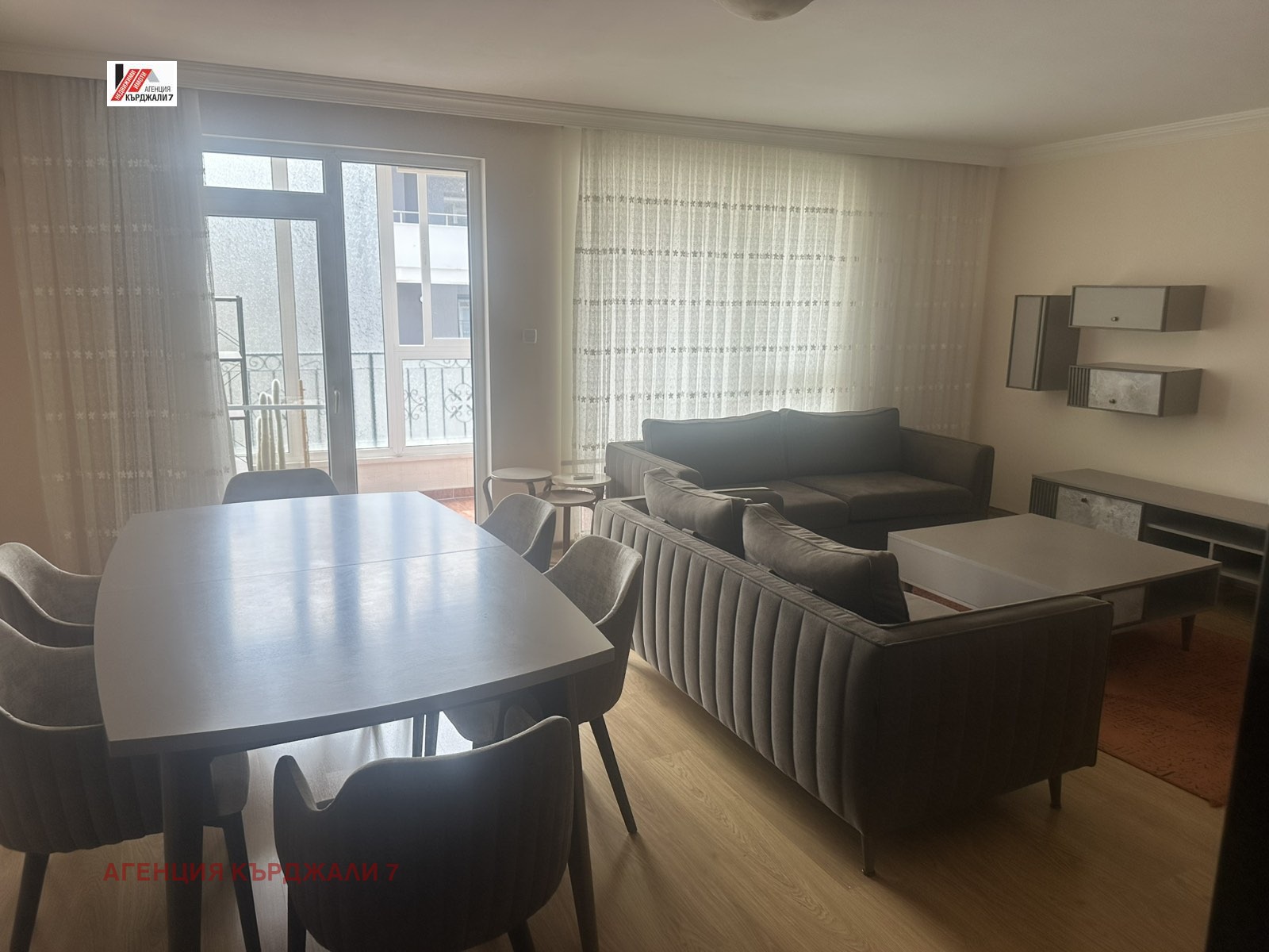 Продава 3-СТАЕН, гр. Кърджали, Център, снимка 3 - Апартаменти - 55219977