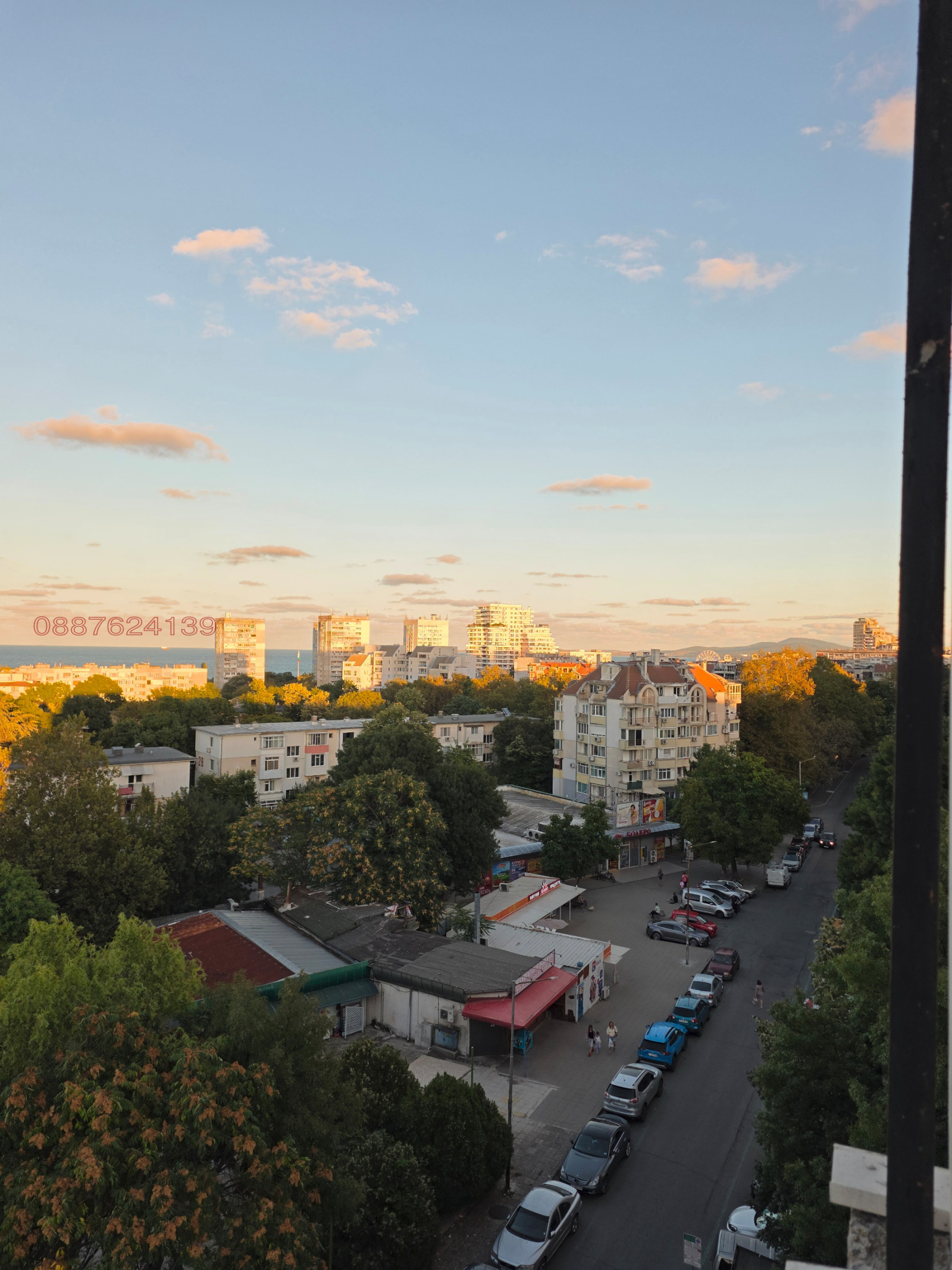 Продава 4-СТАЕН, гр. Бургас, Лазур, снимка 2 - Апартаменти - 56123800