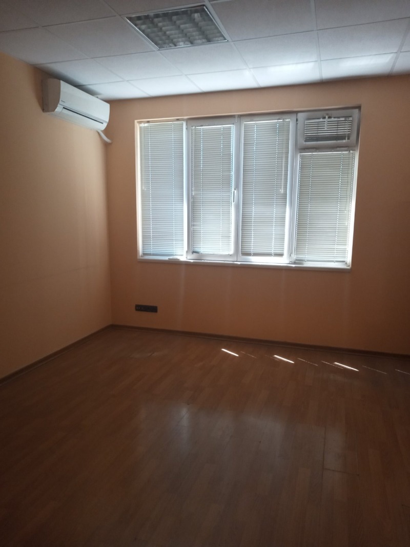 Na prodej  2 ložnice Sofia , Zona B-18 , 84 m2 | 56538294 - obraz [4]