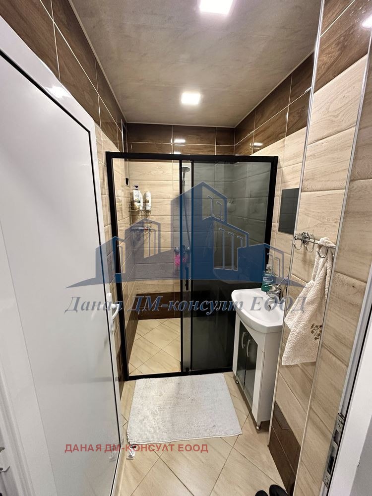 Продава 3-СТАЕН, гр. Шумен, Център, снимка 4 - Апартаменти - 53908089