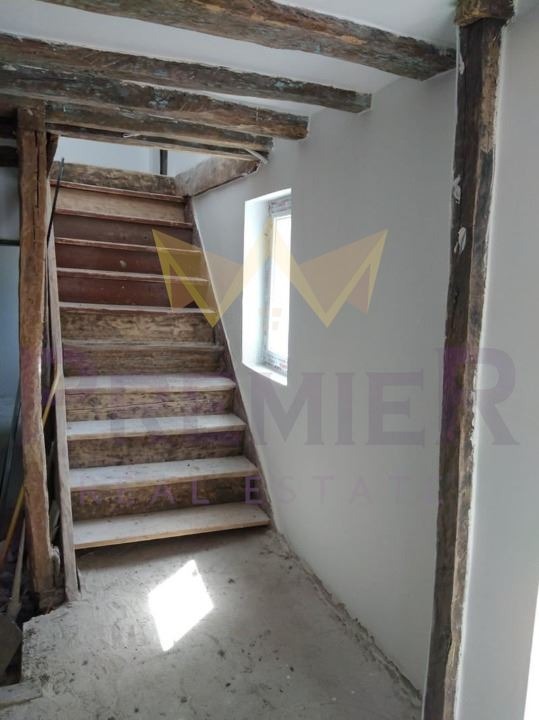 Продава КЪЩА, гр. Бургас, с. Извор, снимка 3 - Къщи - 55280796