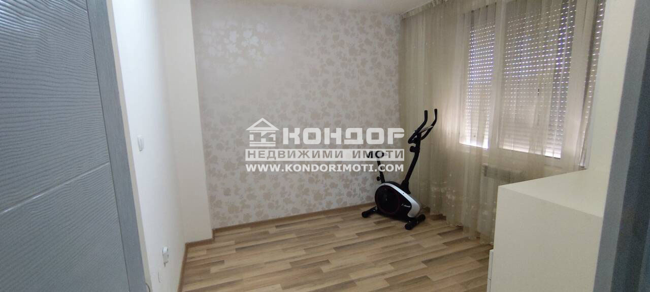 Продава 3-СТАЕН, гр. Пловдив, Тракия, снимка 5 - Апартаменти - 51250031