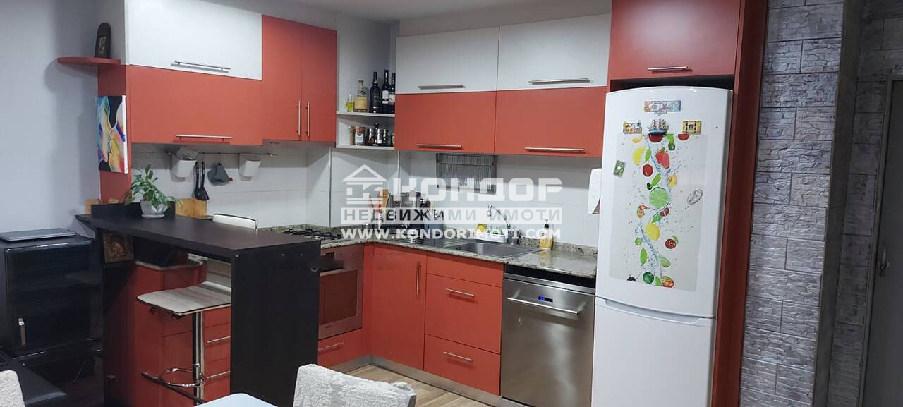 Продава 3-СТАЕН, гр. Пловдив, Тракия, снимка 2 - Апартаменти - 51250031