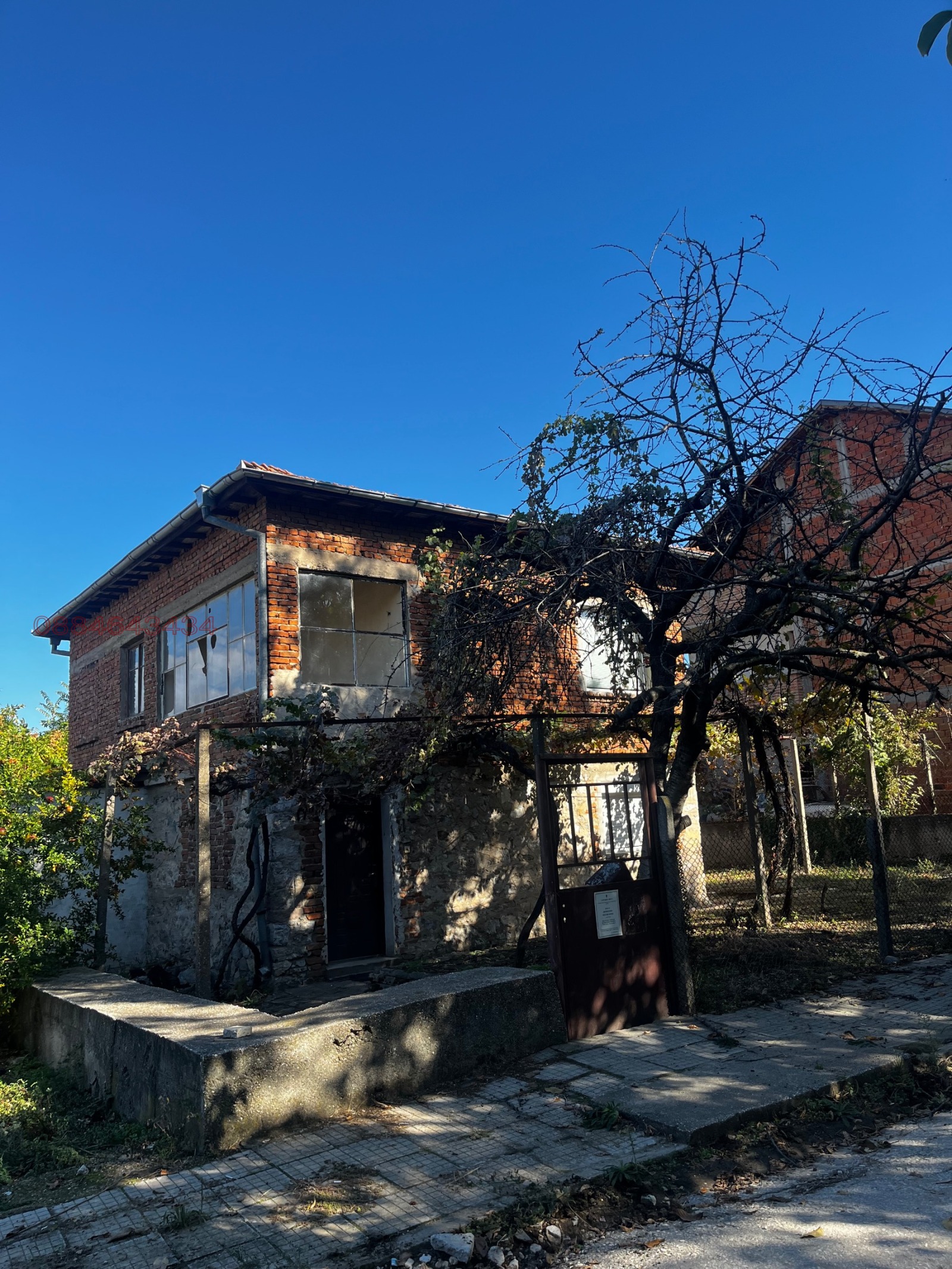 Продава КЪЩА, с. Брестовица, област Пловдив