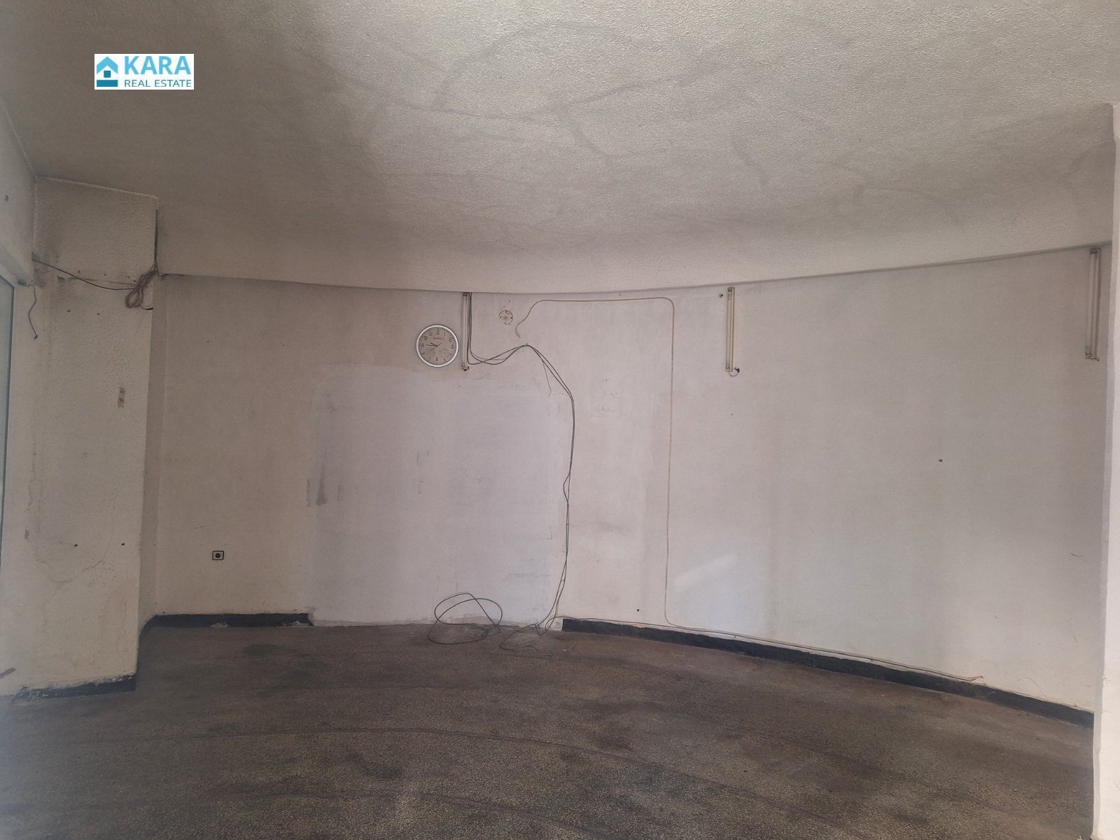 Продава МАГАЗИН, гр. Кърджали, Център, снимка 2 - Магазини - 51213204