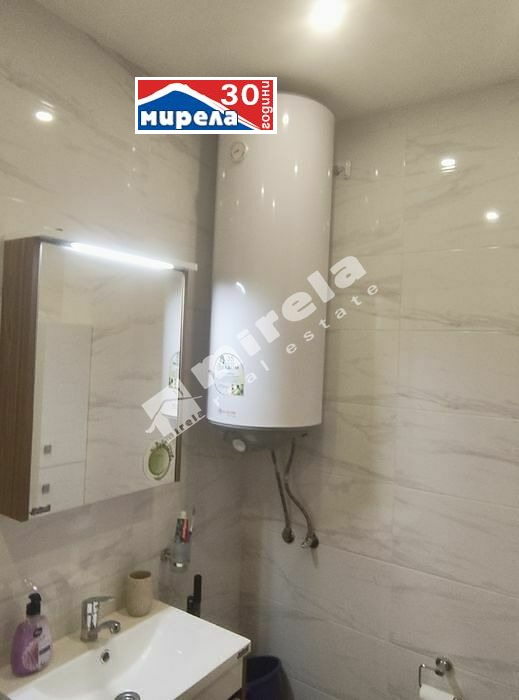 Продава  2-стаен град Велико Търново , Бузлуджа , 69 кв.м | 84251859 - изображение [9]