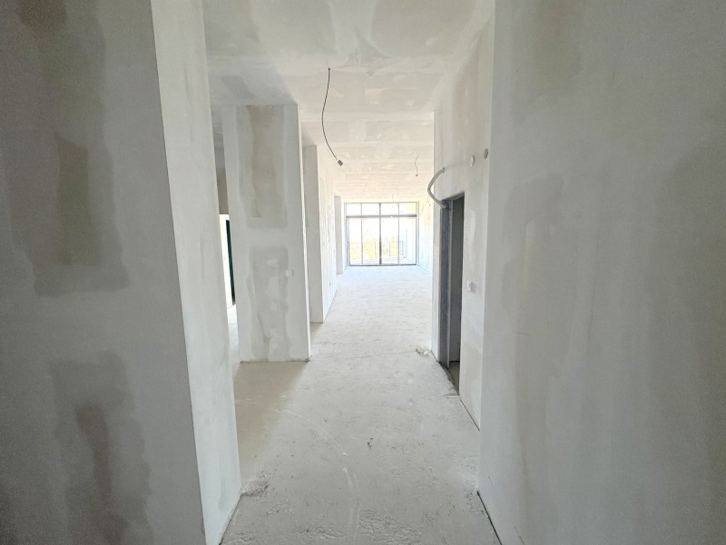 À venda  2 quartos Varna , m-t Alen mak , 176 m² | 57884663 - imagem [6]